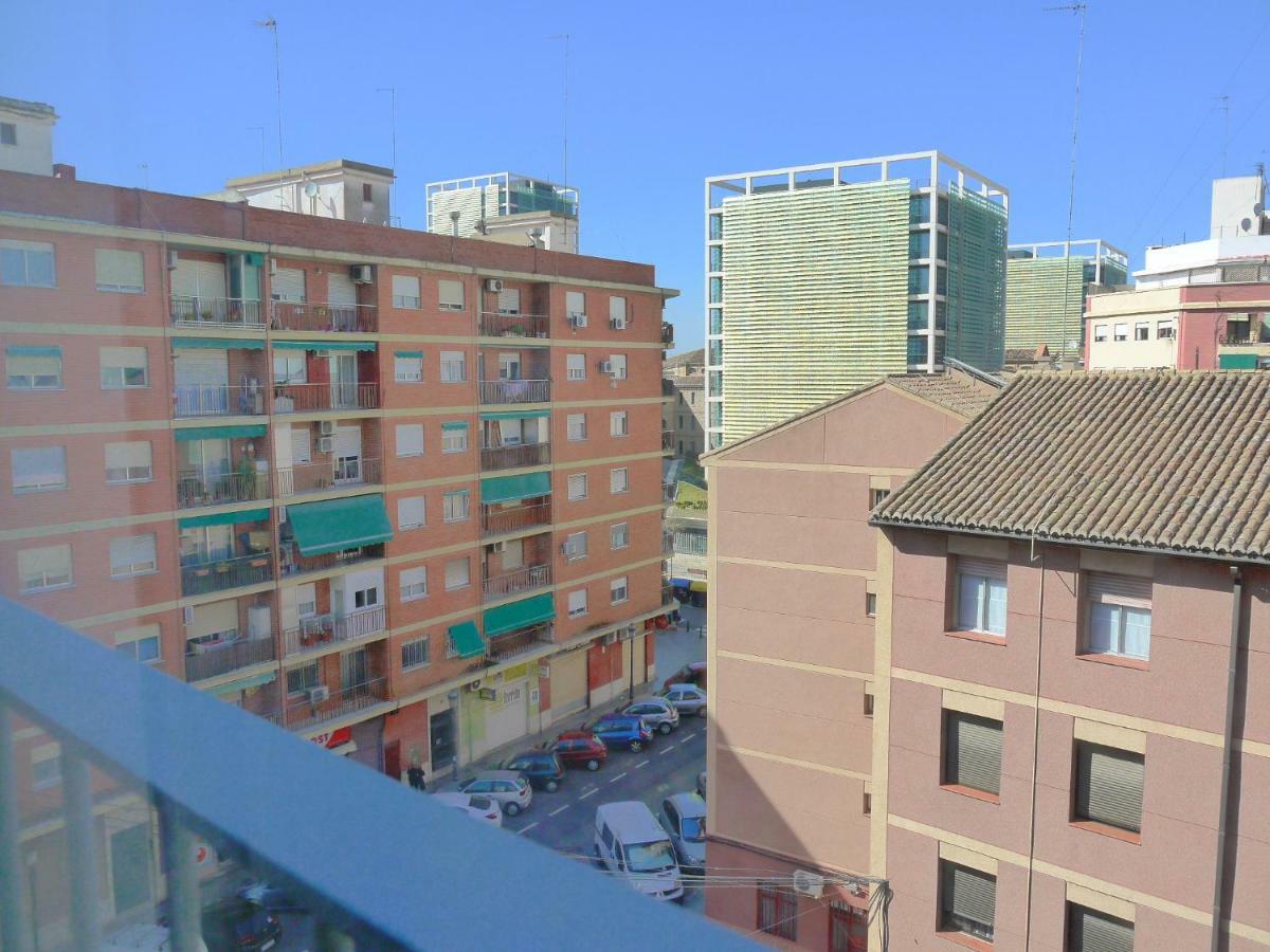 Acogedor Apartamento Valência Exterior foto
